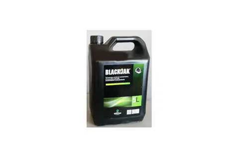 Tanica nera da 5L di BLACKJAK, un concime liquido concentrato per piante.