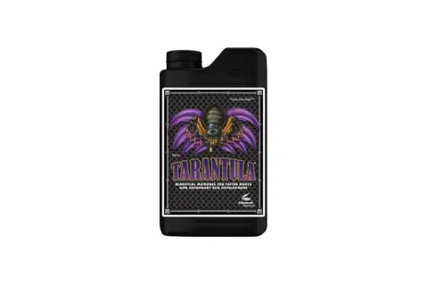 Flacone di Tarantula Advanced Nutrients, un prodotto con microbi benefici per radici più robuste e sviluppo di gemme secondarie.